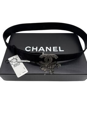 CHANEL Black Belts for Women on Sale up to 90% Off: Poshmark display picture 3